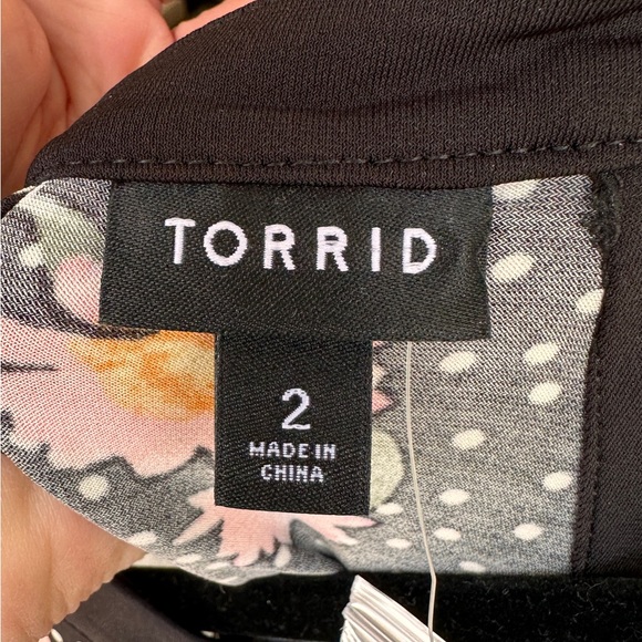 Torrid 2X floral halter top dress. New With Tag. - Picture 7 of 7